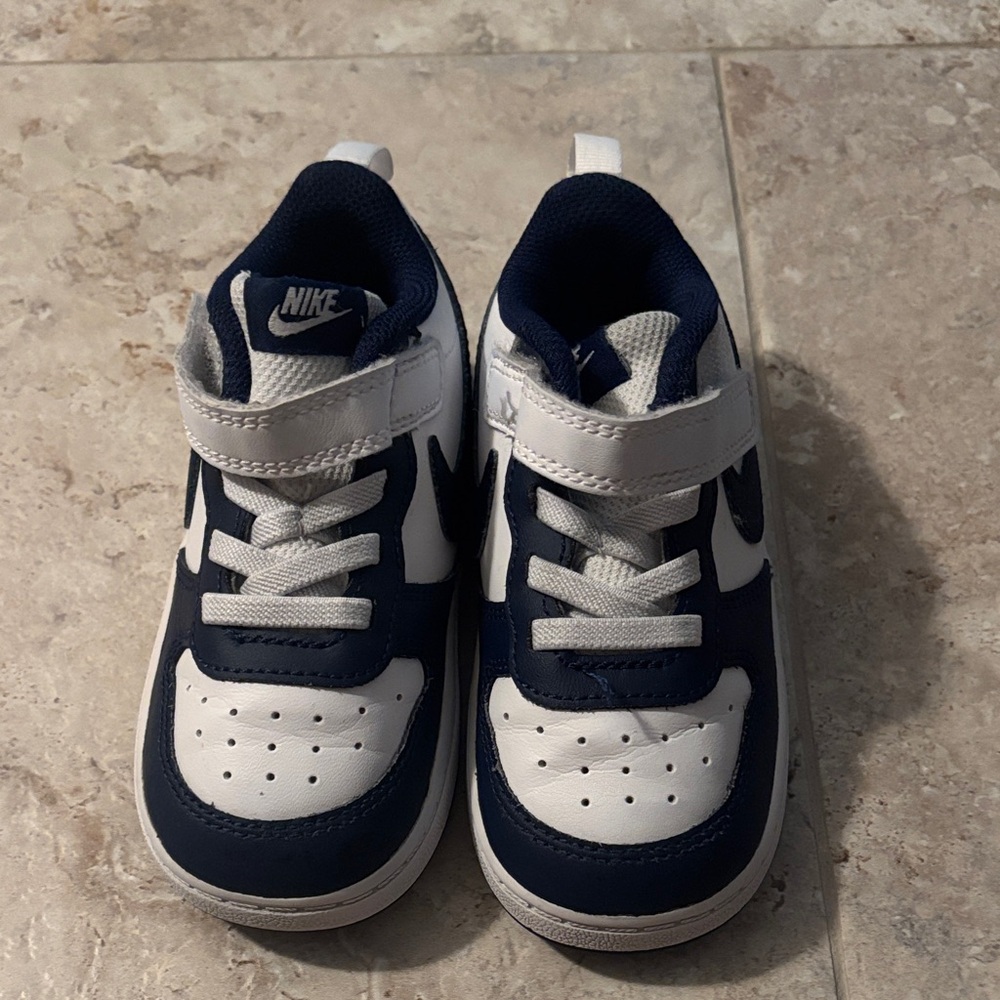 Nike Kids' Sneakers in Navy and White